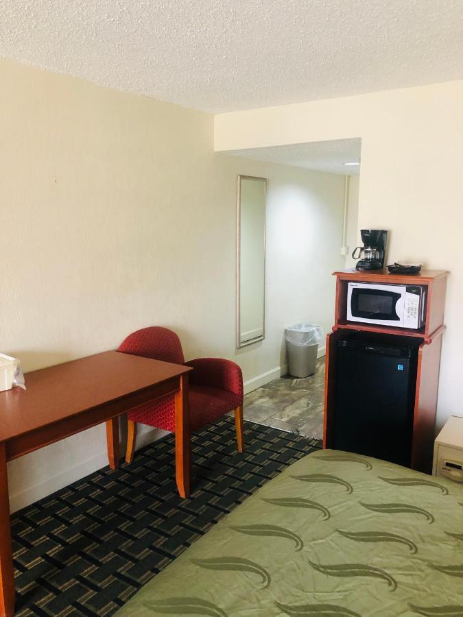 Quail Inn And Suites - Μιρτλ Μπιτς Εξωτερικό φωτογραφία