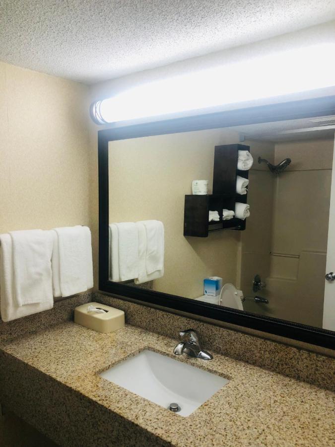 Quail Inn And Suites - Μιρτλ Μπιτς Εξωτερικό φωτογραφία